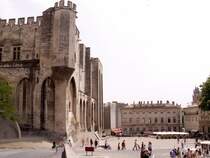 AVIGNON (D�partement Vaucluse), 16.06.2006, Blick auf den Papstpalast