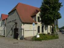 Laucha - Das Glockenmuseum am Ortseingang, von Naumburg kommend - 
Technisches Denkmal - Glockengie�erwerkstatt der Gebr�der Ulrich -
Aufnahme vom 27.08.2008 