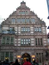 HAMELN (Landkreis Hameln-Pyrmont), 21.04.2004, das Rattenf�ngerhaus in der Osterstra�e