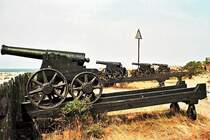 Hier pr�sentiert sich die geballte Feuerkraft der fr�heren Seefestung Christians� (Aug. 1997).