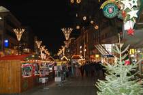 In jeder Stra�e ist der Bochumer Weihnachtsmarkt anders geschm�ckt.
