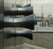 Musik liegt in der Luft: Elbsynphonie in Hamburg.
(November 2008)