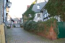 Blick in ein romantisches G�sschen in der Freiheit in Alt-Wetter