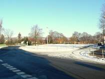 Laucha an der Unstrut - Auf dieser Fl�che Am Stadtfeld stand bis September 2008 noch der letzte Abrissblock - Foto vom 11.01.2009