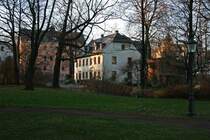 Das letzte Licht eines Dezembernachmittags 2006 erleuchtet die H�user am Chemnitzer Schlossberg.