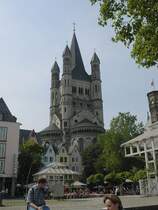 Kirche Sankt Martin am Rheinufer in K�ln.
