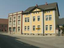 Laucha an der Unstrut - H�user am Eingang zur Halleschen Stra�e - 12.04.2009