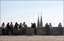 Von der Burg aus hat man eine wunderbare Aussicht auf die N�rnberger Innenstadt. Die T�rme geh�ren zur Sebaldskirche. 25.04.2009 (Matthias)