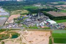 Industrieanlage bei H�rth/K�ln, aufgenommen am 19.09.2005