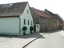 Laucha an der Unstrut - H�user in der Gro�en Salzstra�e - Foto vom 09.05.2009
