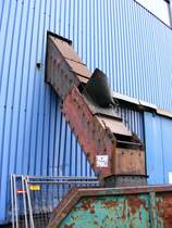 Eine Schrottrutsche an einem Geb�ude des Bergwerks Auguste Victoria 3/7 in Marl beim Tag der offenen T�r am 9. Mai 2009. 
