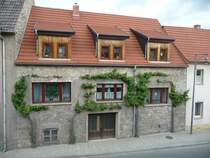 Laucha an der Unstrut - H�user in der Unteren Hauptstra�e - Foto vom 12.06.2009 
