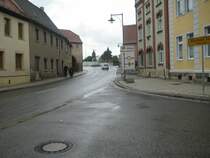 Laucha an der Unstrut - die Obere Hauptstra�e mit Blick zum Obertor - Foto vom 21.06.2009