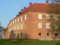 Strahlende Sonne in einem der w�rmsten Winter - ca. 8�C herrschten hier in S�nderburg. Zu sehen ist das Schloss. Dez. 2006