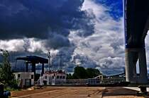 zwischen zwei St�h....
Br�cken, der 03.06.09 zwischen Ziegelgrabenbr�cke und neuer R�genbr�cke in Stralsund