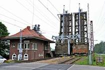 Br�ckenzug - die Eisenbahnbr�cken �ber die Peene in Anklam ge�ffnet