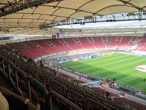 Blick auf die Canstatter Kurve der Mercedes-Benz Arena(Gottlieb-Daimler-Stadion / Neckarstadion) in Stuttgart vor dem Spiel VfB Stuttgart - 1.FC K�ln. Das Spiel endete 0:2 (19.09.2009)
