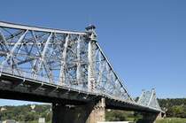 Historische Stahlbr�cke  Blaues Wunder  �ber die Elbe, verbindet die Dresdner Ortsteile Blasewitz und Loschwitz - 01.09.2009