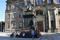 Denkmal  August des Gerechten  auf dem Schlo�platz in Dresden - 31.08.2009