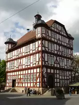 Melsungen an der Fulda,
Fachwerkrathaus von 1556,
wurde nach einem Brand in nur 2 Jahren neu errichtet,
Mai 2005