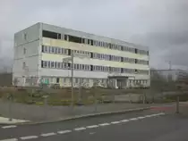 Eine von vielen leerstehenden Gebauden in der Hauptstadt. Dieses Foto kommt von der Pablo-Picasso-Stra�e in Berlin-Hohensch�nhausen.