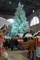 Stimmungsvoller Weihnachtsmarkt im Z�richer Hauptbahnhof   14.12.09
