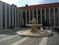 Waldsassen/Bayern,
neugestalteter Klosterplatz,
Okt.2009