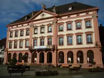 Gengenbach im Ortenaukreis,
seit 1360 Reichsstadt,
hier das 1784 erbaute Rathaus,
Juni 2008 