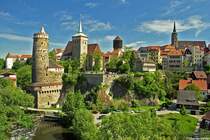 Das wundersch�ne Panorama von Bautzen - v.l.n.r.: Burgwasserturm, Alte Wasserkunst, Ortenburg, Michaeliskirche, Wasserturm und Dom St. Petri; aufgenommen im Mai 2005.