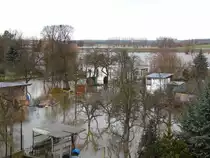 Laucha an der Unstrut - Blick auf die G�rten - das Hochwasser steigt - 28.02.2010