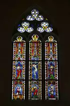 Kappel am Albis, ehemalige Zisterzienserabtei. Obergadenfenster an der Nordwand im Mittelschiff. Wundersch�ne hochgotische Glasmalerarbeit (Anf. 14. Jh.), 21. M�rz 2010, 17:14