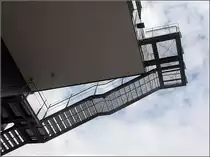 Behnischhaus in Krefeld: Fluchtreppe f�r Schwindelfreie. 20.03.2010 (Matthias)