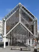 Moderne Wandelhalle in den Kuranlagen; Teplice (Bad Teplitz in B�hmen), 18.04.2010
