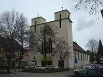 Freiburg im Breisgau, Stadtteil Br�hl,
katholische Kirche St.Konrad und Elisabeth,
1930 als erste Kirche in reinem Eisenbetonbau vom Architekten
C.A.Meckel errichtet, das Modell steht im Deutschen Museum M�nchen,
April 2010