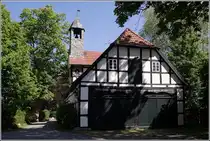 Bissendorf. Ein h�bsches Nebengeb�ude der Schelenburg ist in Fachwerkbauweise errichtet. 05.06.2010