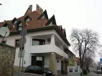 Eckhaus.  Foto: P�cs, Ungarn. April 2010