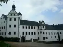 Schlo� Lauenstein in Sachsen,
das Hauptgeb�ude des Renaissancewohnschlo�es aus dem 16./17.Jahrhunderts,
Juni 2010