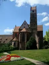Alpirsbach im Schwarzwald,
die Klosterkirche von 1128 ist die bedeutendste romanische Kirche in Baden-W�rttemberg, der neben dem dreigeschossigen Nordturm vorgesehene S�dturm wurde nie gebaut,
Juli 2010