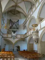 Torgau an der Elbe,
die Schlo�kirche ist im Nordfl�gel von Schlo� Hartenfels integriert,
wurde 1543-44 erbaut und ist der erste protestantische Kirchenneubau der Welt, wurde 1544 von Luther selbst eingeweiht,
Juni 2010
