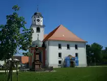 Me�kirch in Oberschwaben,
Stadtpfarrkirche St.Martin,
sp�tgotische S�ulenbasilika von 1526 , von 1769-73 im Rokokostil umgestalte
geh�rt zu den letzten Sp�trokokokirchen in Oberschwaben,
Aug.2010 