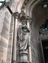 Eingang der Johanniskirche von Saarbr�cken. Die Aufnahme des Foto war am 05.08.2010.