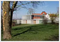 Das Deutsche Literaturmuseum in Marbach am Neckar. Dahinter erkennt man das Dach des Schillermuseums. 10.04.2010 (Matthias)