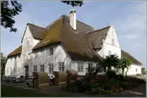 Der Rote Haubarg bei Witzwort beherbergt heute ein Restaurant und ein kleines Museum. 10.08.2010