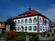 Ringsheim in der Ortenau,
das frisch renovierte Rathaus,
Sep.2010