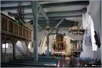 Der Innenraum der St. Clemens-Kirche in B�sum. 13.08.2010