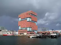 Eine heftige Regenfront n�hert sich, Antwerpen;100830