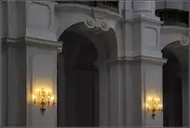 Katholische Hofkirche Dresden. Leuchter im Hauptschiff. 02.08.2009 (Matthias)