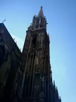 Thann im Elsa�,
Turm des gotischen St.Theobald-M�nsters, 76m hoch, wurde 1516 vollendet und zeigt deutliche N�he zum Baseler M�nster,
Sept.2010