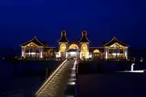 10.08.2010  Seebr�cke in Selin
            bei Nacht    