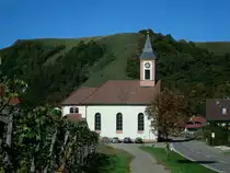 Vogtsburg im Kaiserstuhl, 
die Kirche St.Romanus wurde 1835-36 im Weinbrennerstil von seinem Sch�ler Hans Vo� erbaut, 
Sept.2010